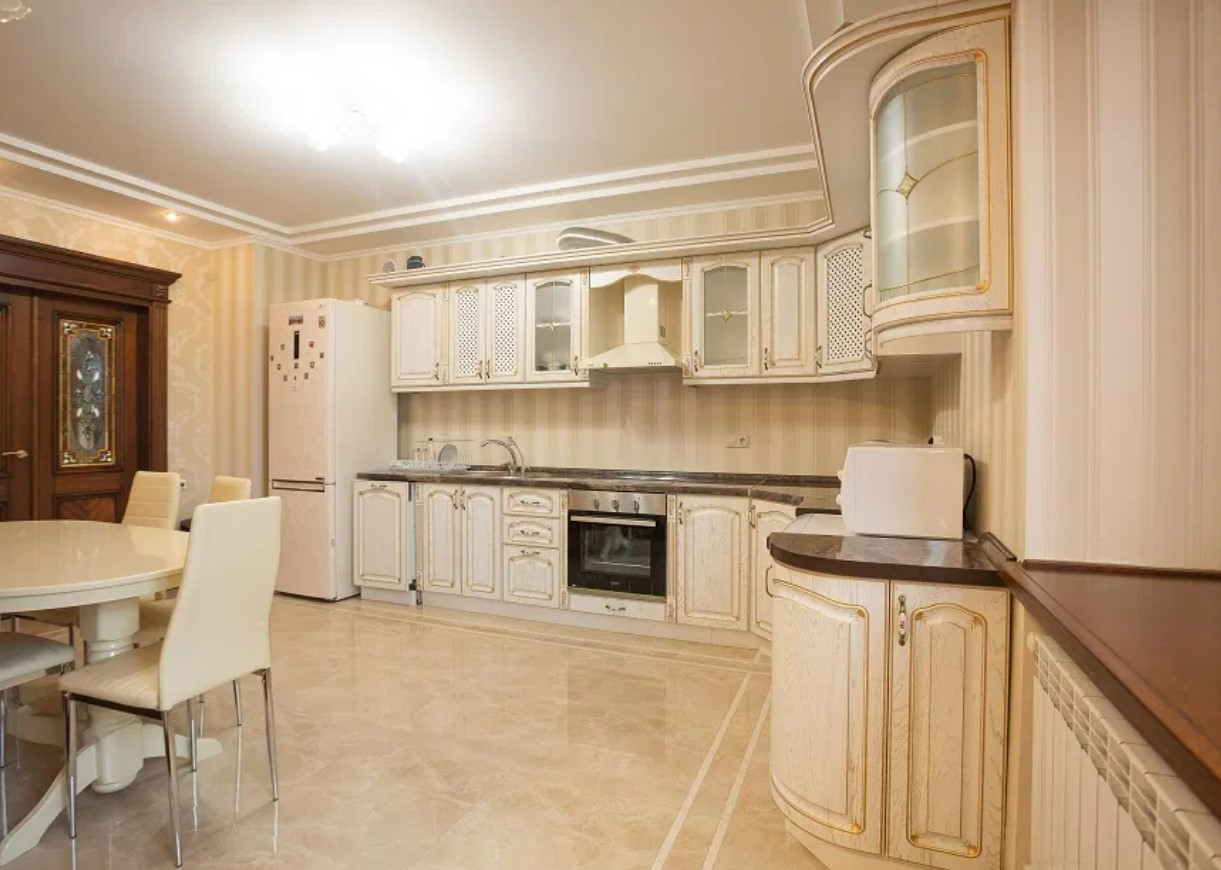 Аренда 5+к квартиры в Киеве,  Старонаводницкая ул., 4В 6