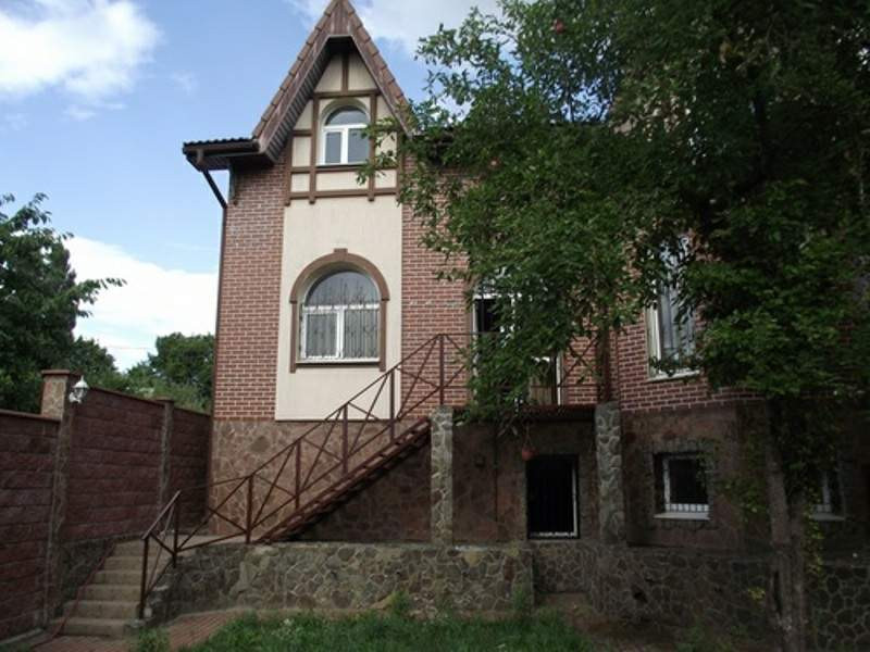 Аренда 5к дома в Киеве,  Садовая ул., 11 0