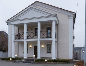 Аренда здания в Киеве,  Зверинецкая ул., 1