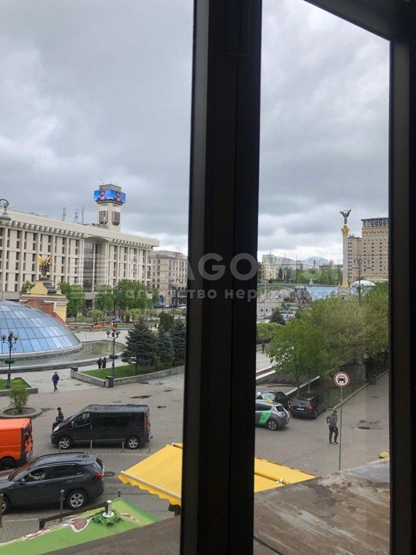Продажа 5+к квартиры в Киеве,  Гринченко Бориса ул., 2 4