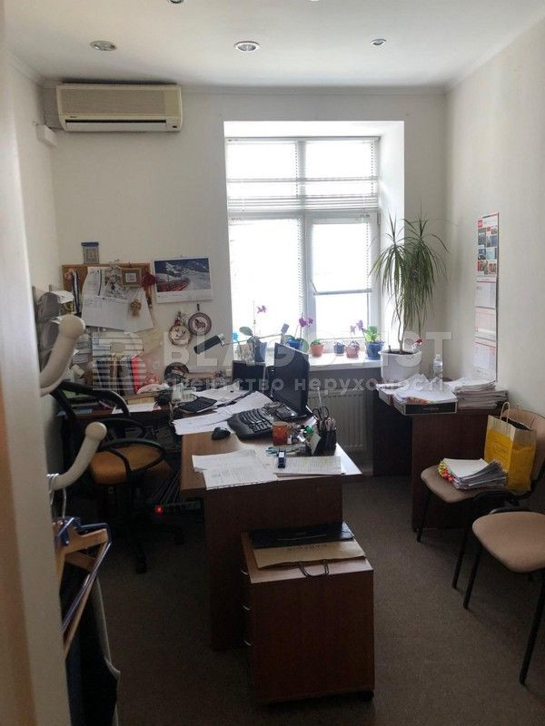 Продажа 5+к квартиры в Киеве,  Гринченко Бориса ул., 2 5