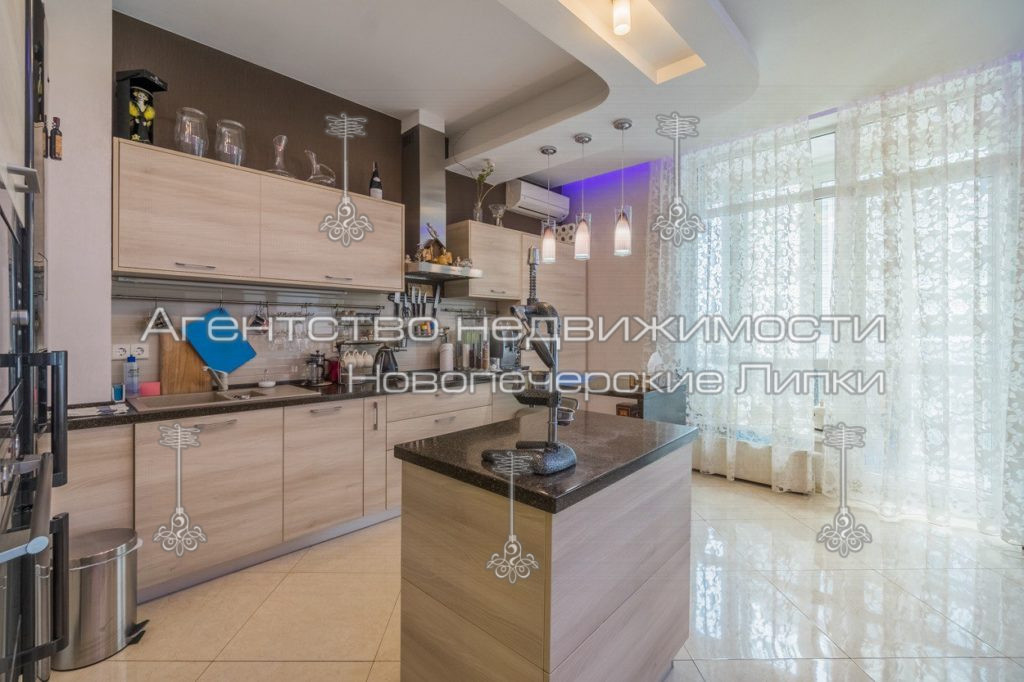 Продажа 2к квартиры в Киеве,  ЖК Новопечерские Липки, Драгомирова Михаила ул., 3 4