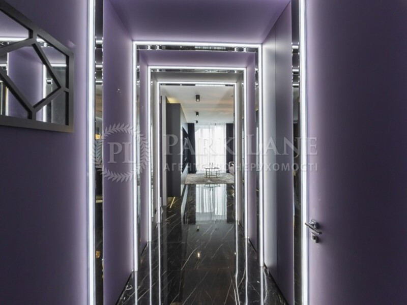 Продажа 2к квартиры в Киеве,  ЖК Роял Тауер, Саксаганского ул., 37К 11