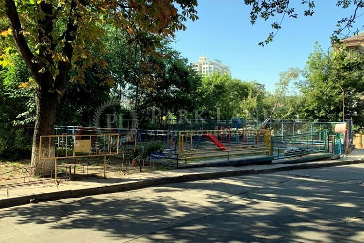 Продажа 3к квартиры в Киеве,  Никольско-Ботаническая ул., 15/17 9
