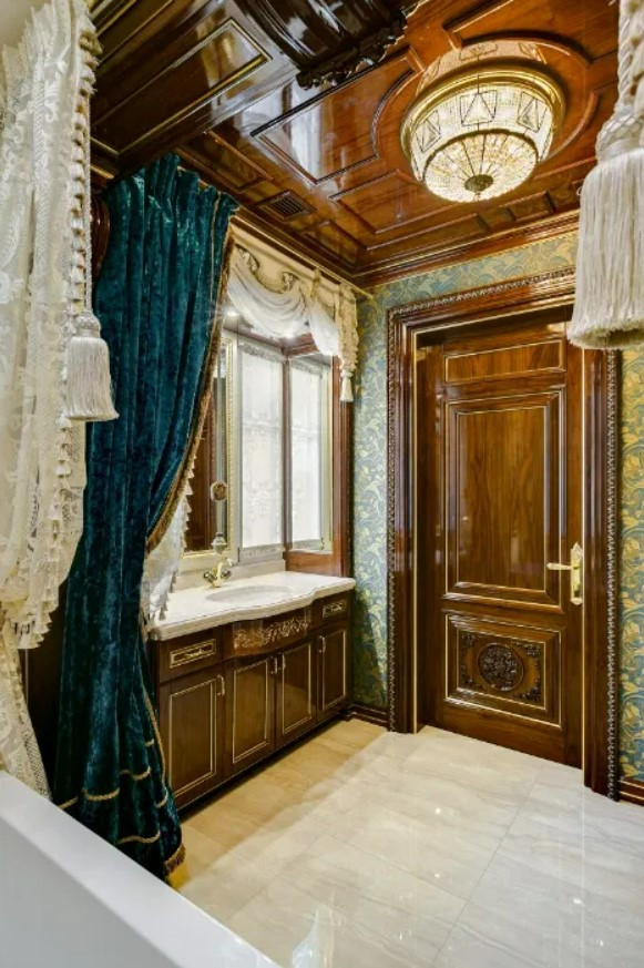 Продажа 2к квартиры в Киеве,  Кропивницкого ул., 8