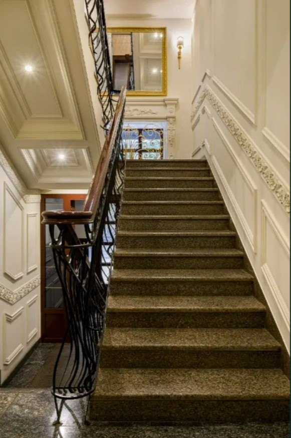 Продажа 2к квартиры в Киеве,  Кропивницкого ул., 12