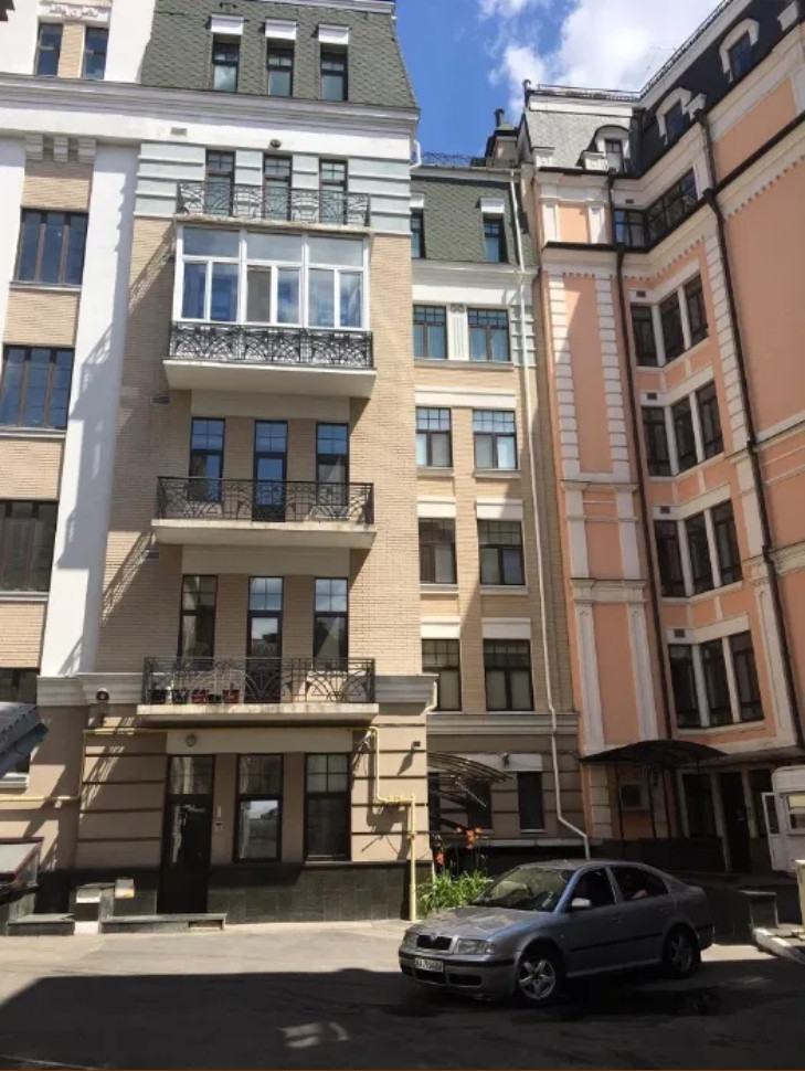 Продаж 4к квартири в Києві, Георгіївський пров., 0