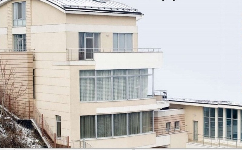 Продажа 5+к дома в Киеве,  Локомотивная ул., 1