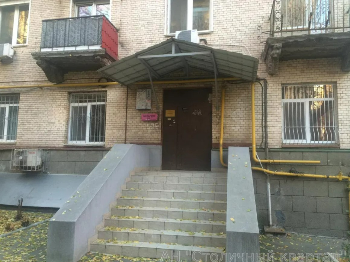 Продажа 2к квартиры в Киеве, Богдана Хмельницкого ул., 49 0