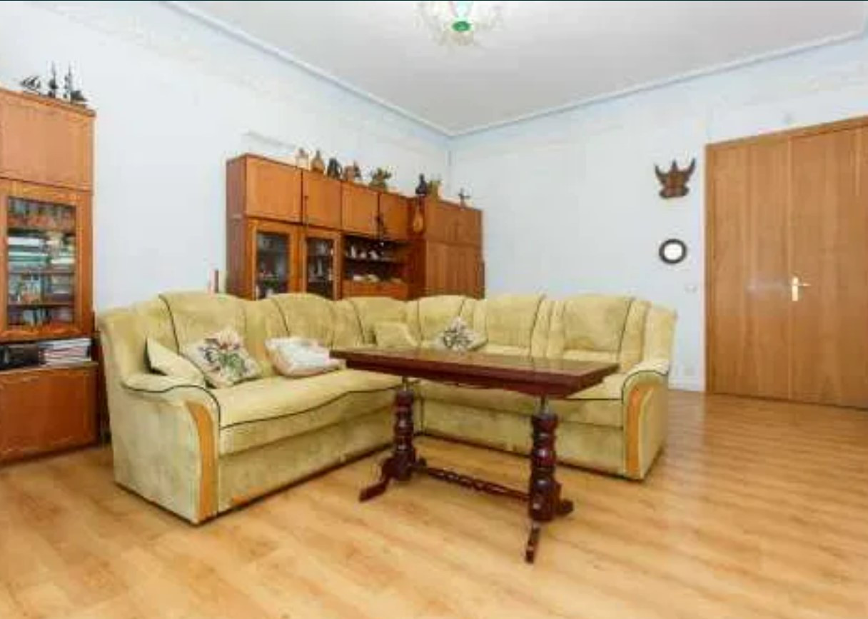 Продажа 2к квартиры в Киеве,  Шелковичная ул., 32/34 2