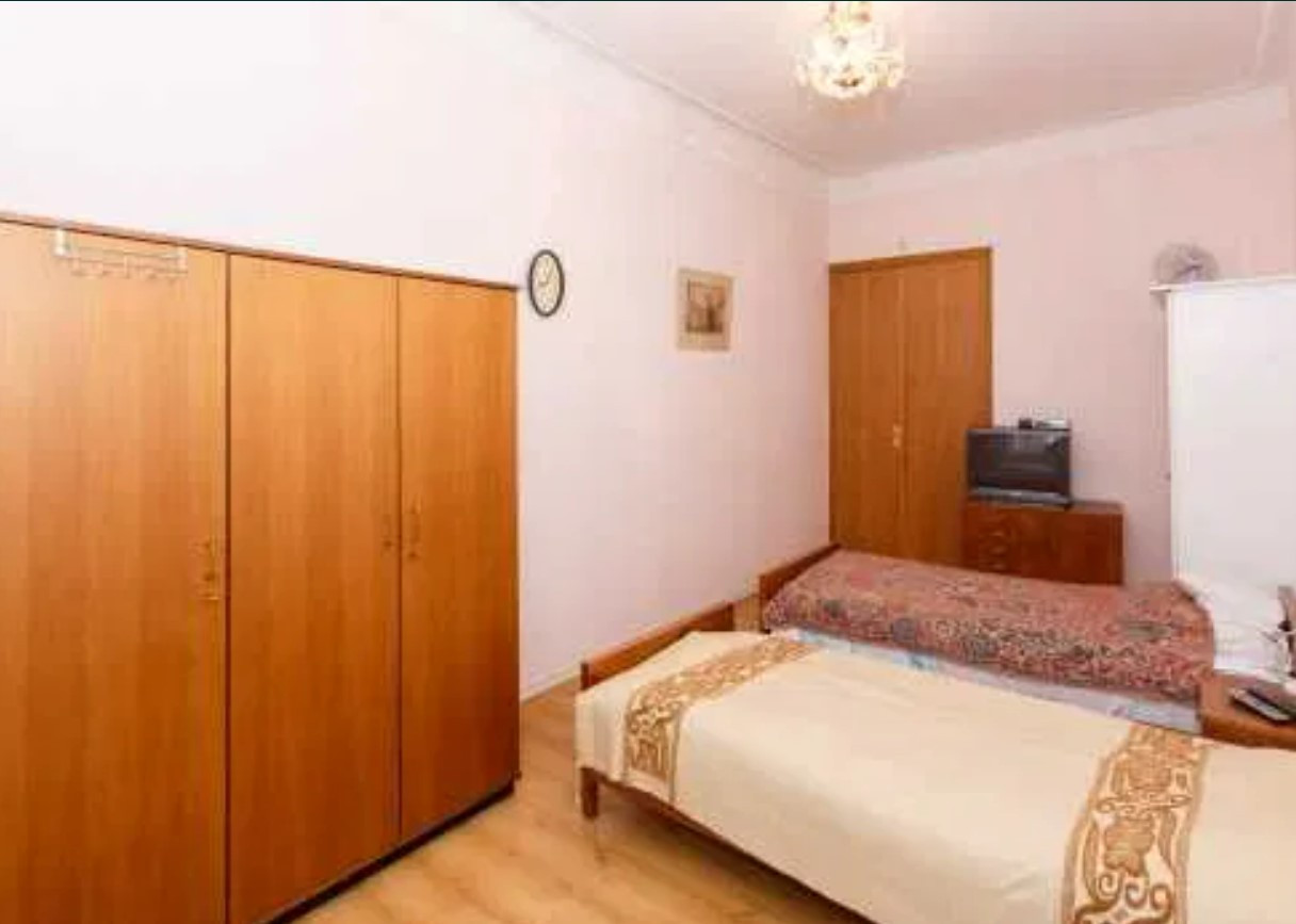Продажа 2к квартиры в Киеве,  Шелковичная ул., 32/34 6