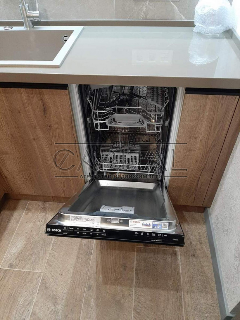 Продажа 2к квартиры в Киеве,  ЖК Французский Квартал 2, Джона Маккейна ул. (Кудри Ивана ул.), 3А 6