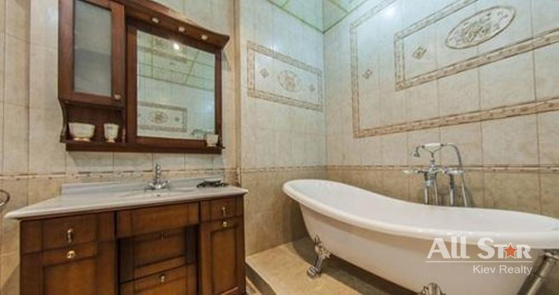 Продажа 5к квартиры в Киеве,  ЖК Капитолий, Крещатик ул., 27Б 15