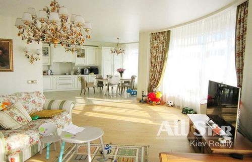Продажа 4к квартиры в Киеве,  Московская ул., 46/2 16