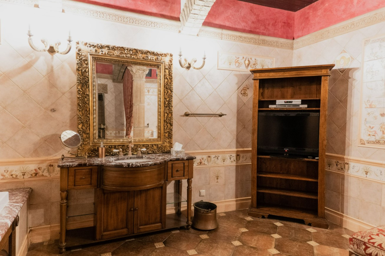 Продажа 5+к квартиры в Киеве,  Большая Житомирская ул., 4В 13