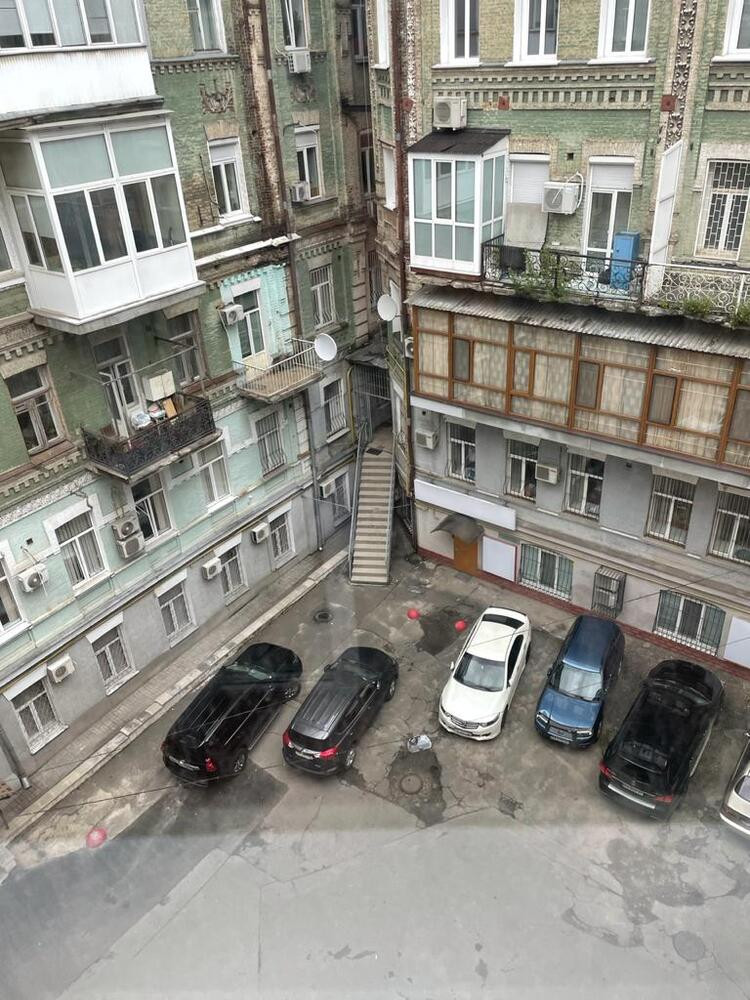 Продажа 4к квартиры в Киеве,  Михайловская ул., 24В 4