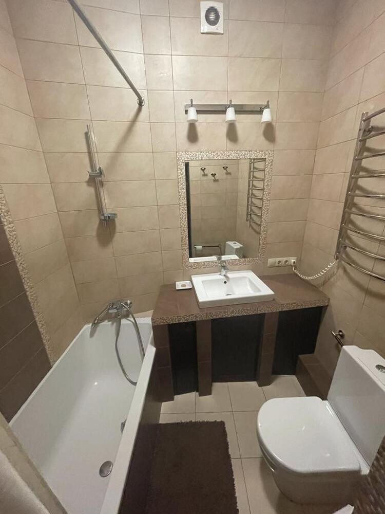 Продажа 4к квартиры в Киеве,  Михайловская ул., 24В 10