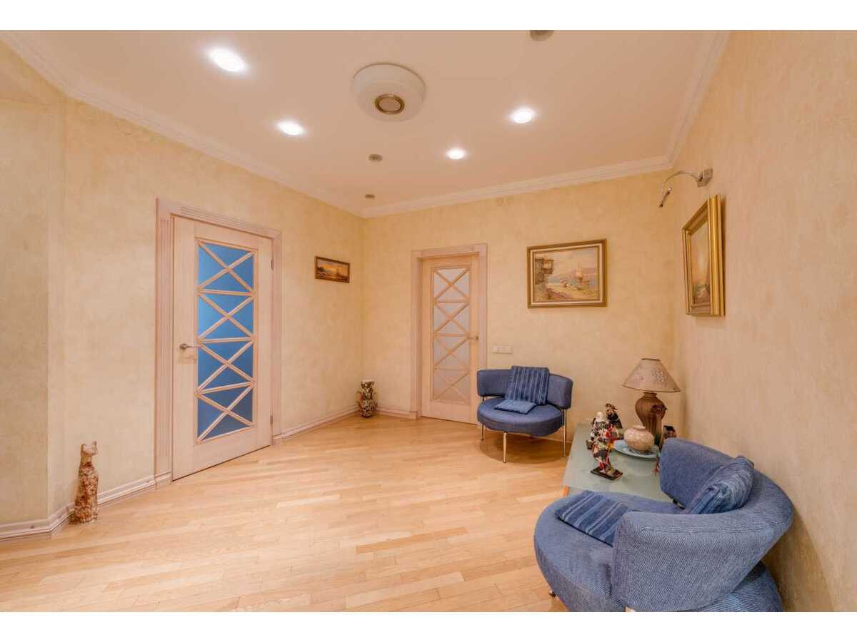 Продажа 4к квартиры в Киеве,  Назаровская ул. (Ветрова ул.), 7Б 17