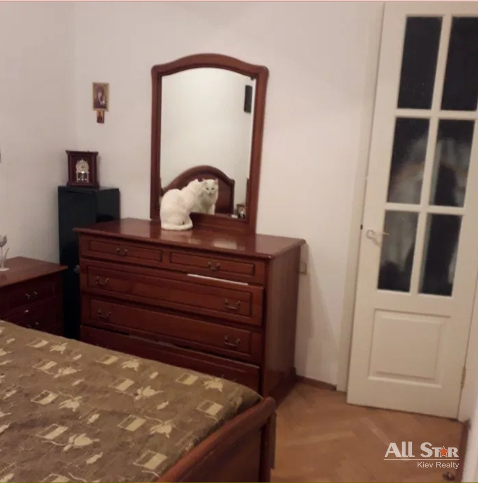Продажа 3к квартиры в Киеве,  Гончара Олеся ул., 32Б 3