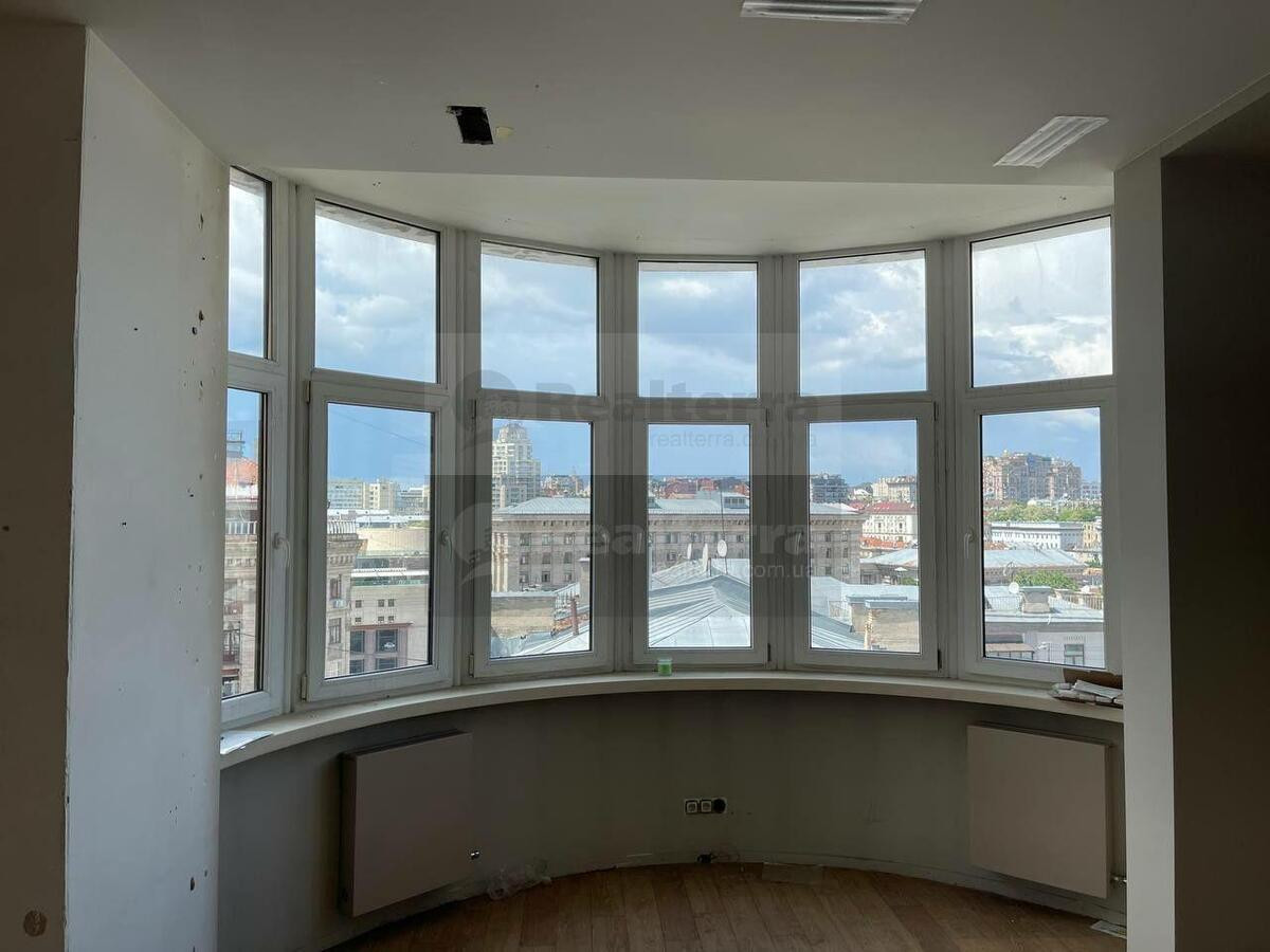 Продажа 4к квартиры в Киеве,  Лютеранская ул., 10А 1