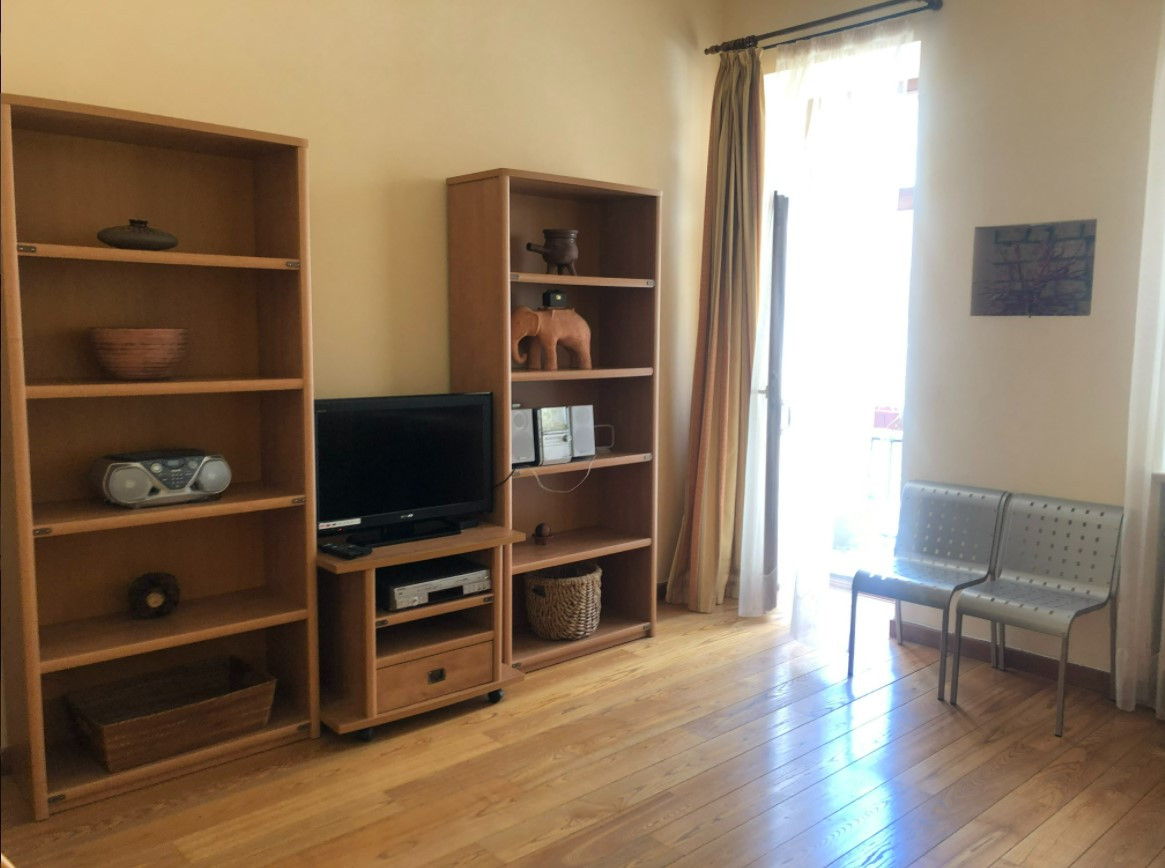Продажа 2к квартиры в Киеве, Софиевская ул., 4 3