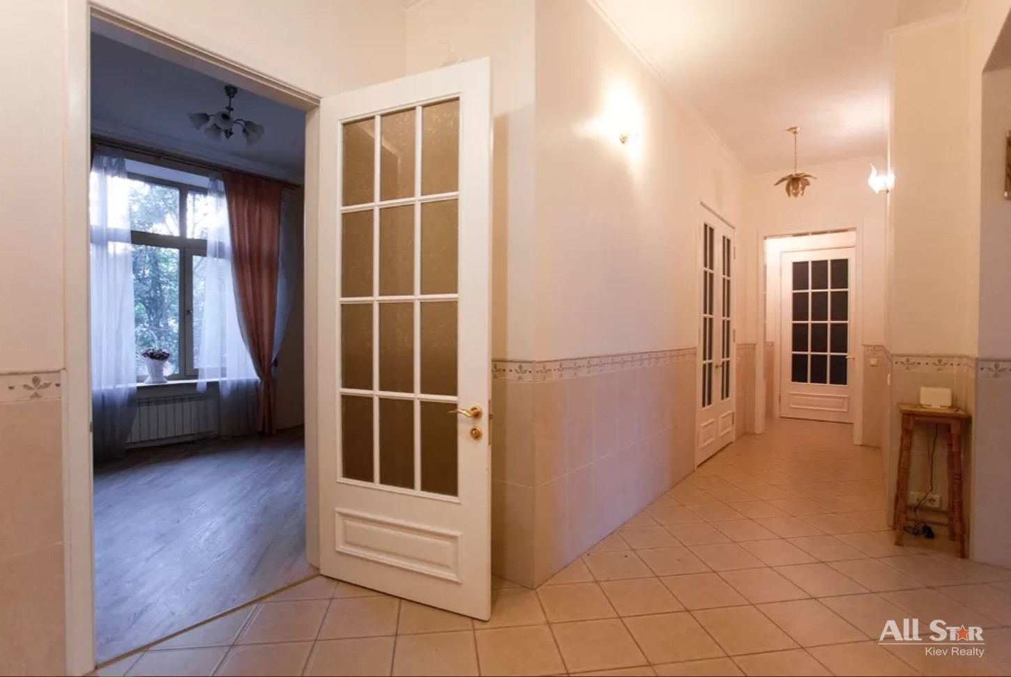 Продажа 3к квартиры в Киеве,  Терещенковская ул., 5 2