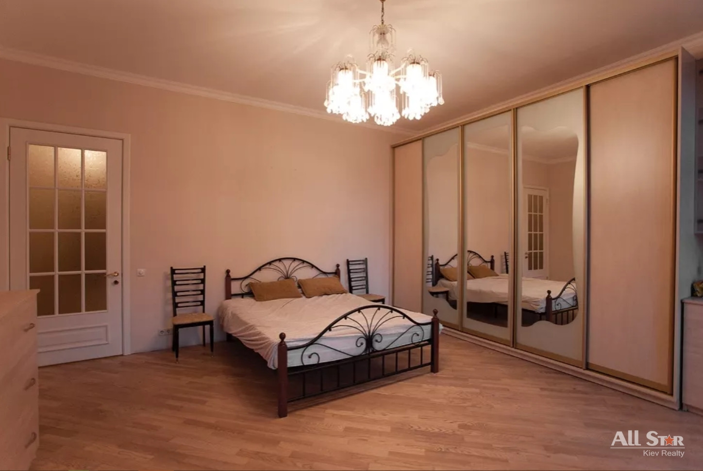 Продажа 3к квартиры в Киеве,  Терещенковская ул., 5 6