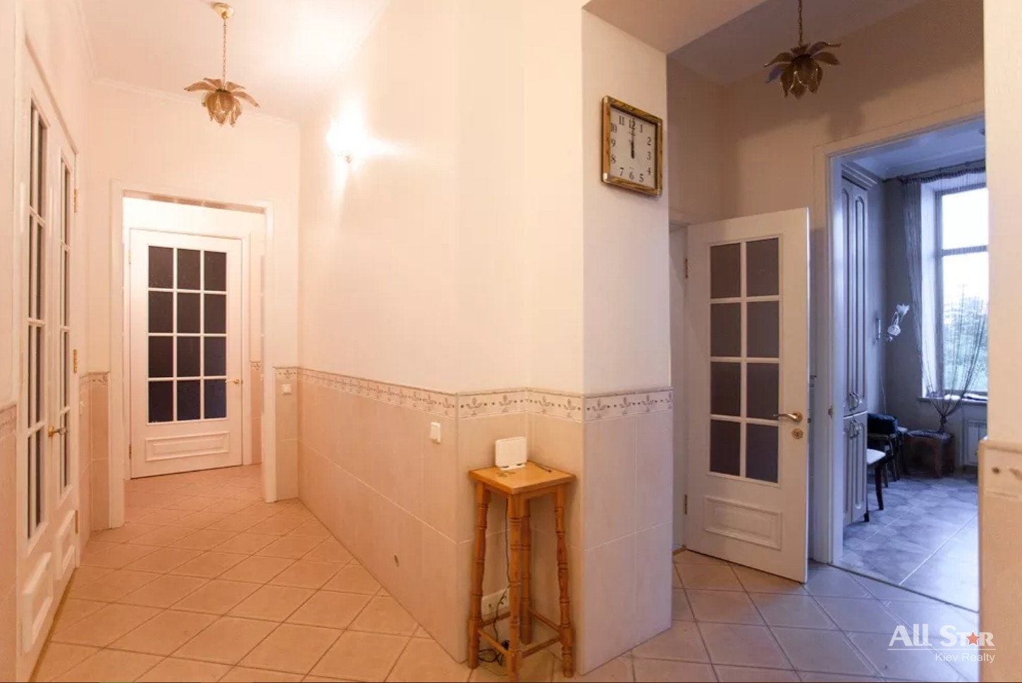 Продажа 3к квартиры в Киеве,  Терещенковская ул., 5 13