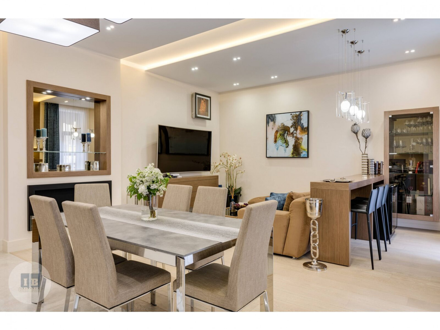 Продажа 3к квартиры в Киеве,  Кожемяцкая ул., 14Б 1