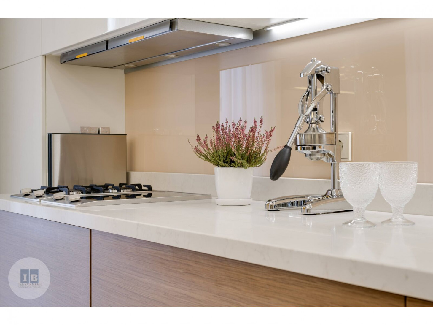 Продажа 3к квартиры в Киеве,  Кожемяцкая ул., 14Б 6
