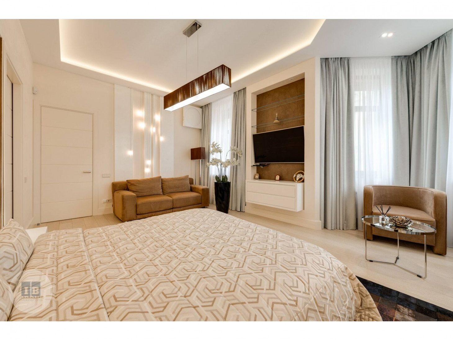 Продажа 3к квартиры в Киеве,  Кожемяцкая ул., 14Б 14