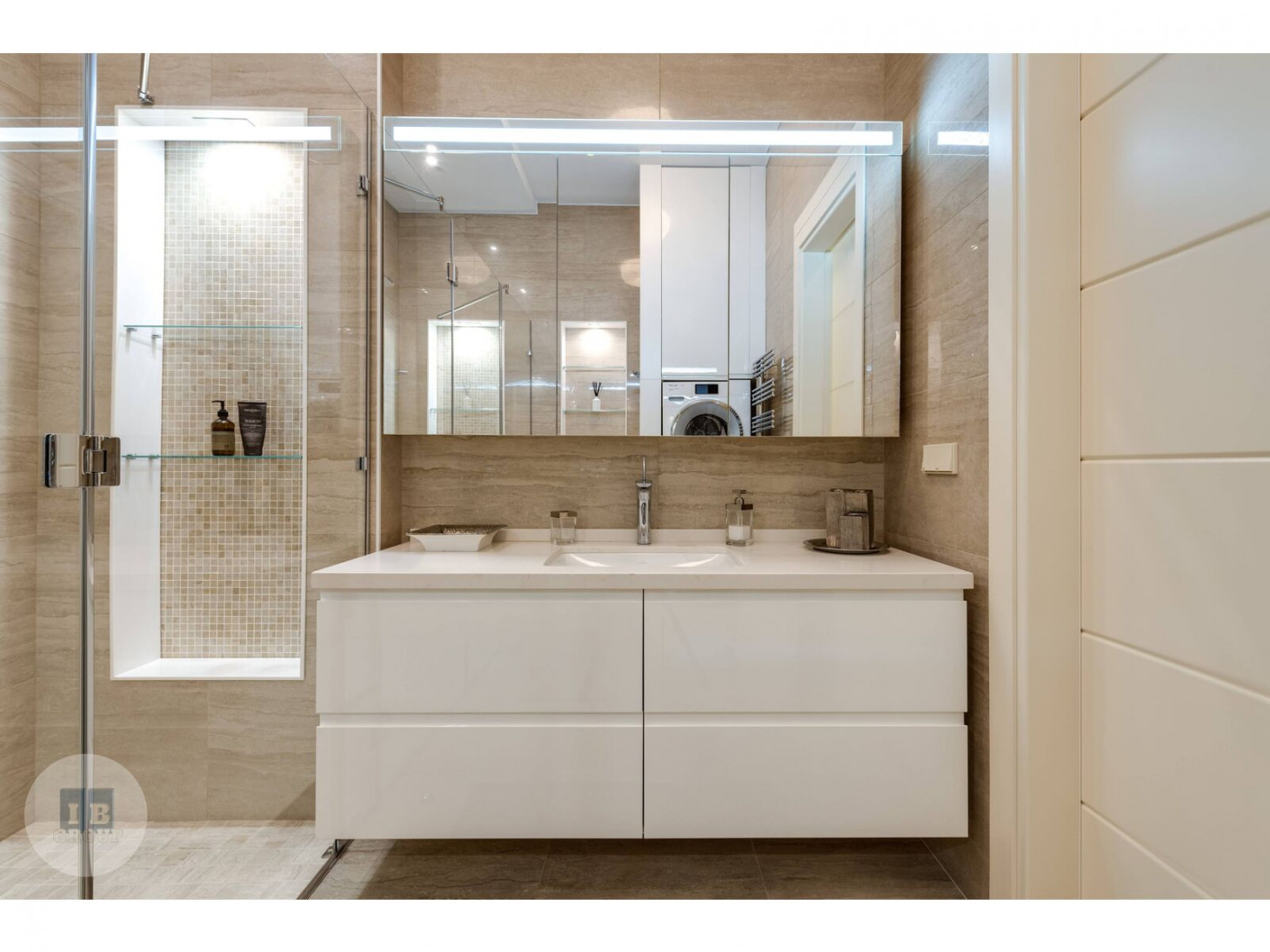 Продажа 3к квартиры в Киеве,  Кожемяцкая ул., 14Б 17