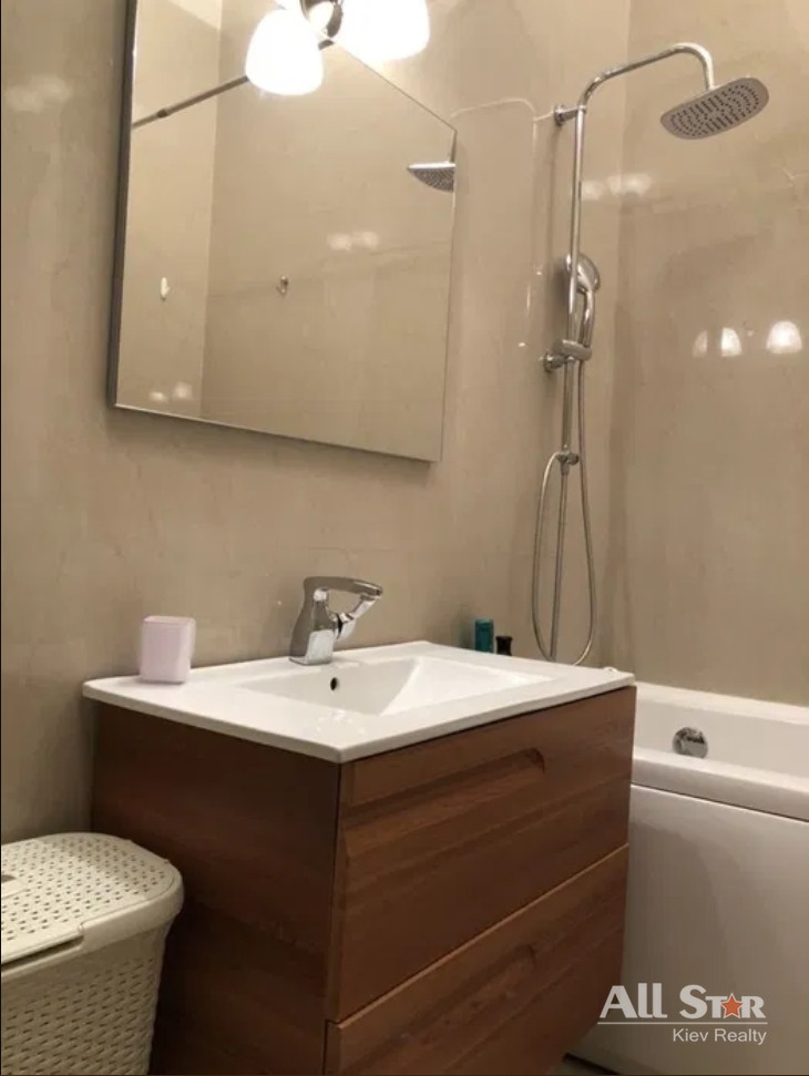 Продажа 3к квартиры в Киеве,  Воздвиженская ул., 34 2