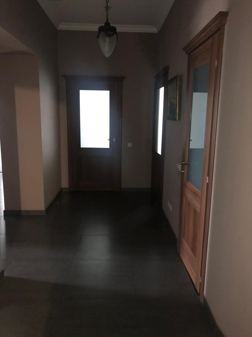 Продажа 5к квартиры в Киеве,  Воздвиженка, Воздвиженская ул., 28/30 8