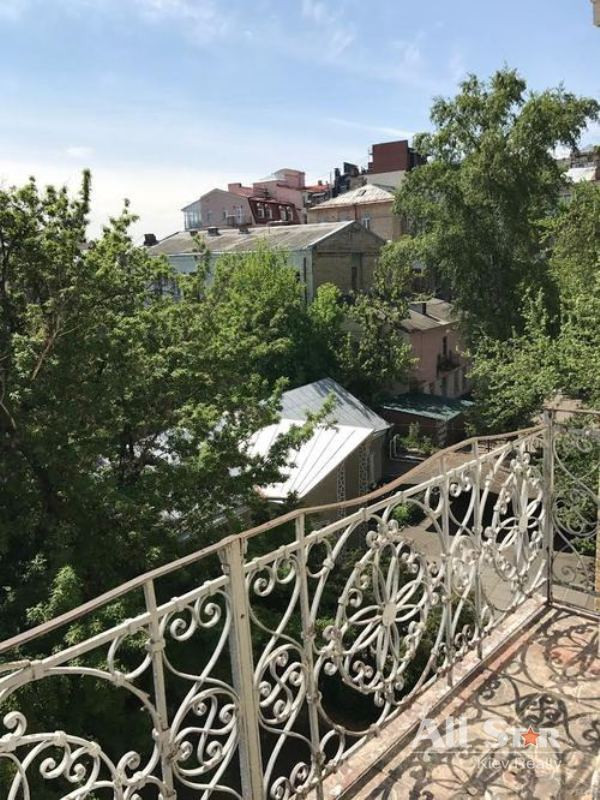 Аренда 3к квартиры в Киеве,  Толстого Льва ул., 1 8
