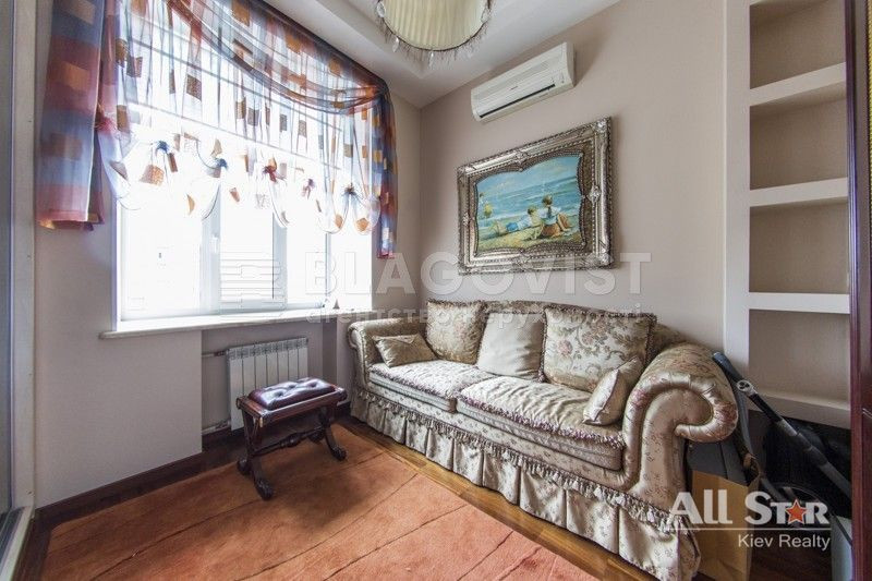 Продажа 2к квартиры в Киеве,  Крещатик ул., 23 11