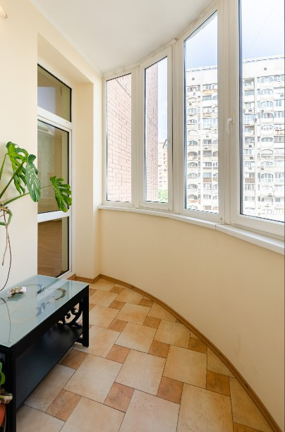 Продажа 3к квартиры в Киеве,  Павловская ул., 26/41 13
