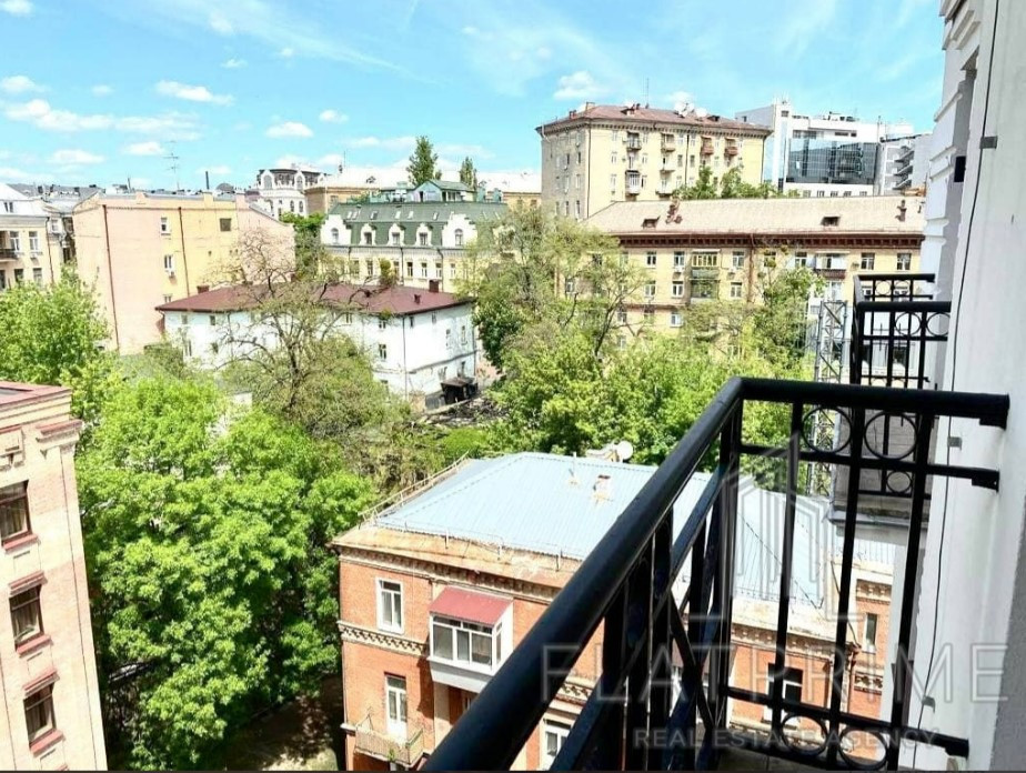 Продажа 5к квартиры в Киеве,  Ирининская ул., 5/24 2
