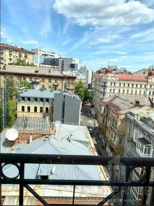 Продажа 5к квартиры в Киеве,  Ирининская ул., 5/24 3