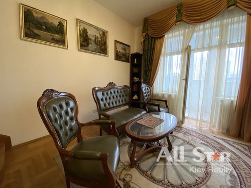 Продажа 3к квартиры в Киеве,  Назаровская ул. (Ветрова ул.), 11 14