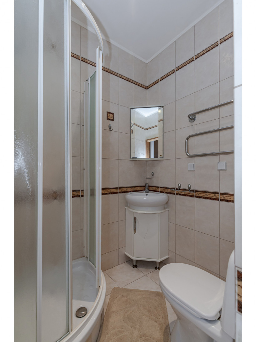 Аренда 3к квартиры в Киеве,  Антоновича ул. (Горького ул.), 3 21