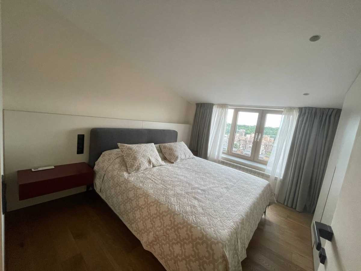 Продажа 3к квартиры в Киеве,  Лабораторная ул., 8 4
