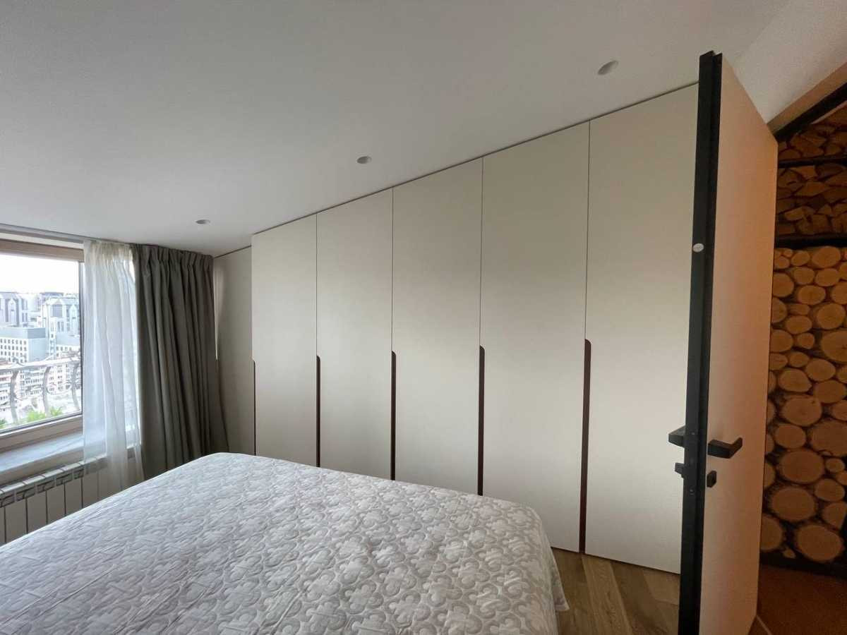 Продажа 3к квартиры в Киеве,  Лабораторная ул., 8 5