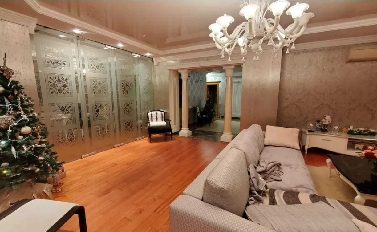 Аренда 4к квартиры в Киеве,  ЖК Триумф, Зверинецкая ул., 59 0