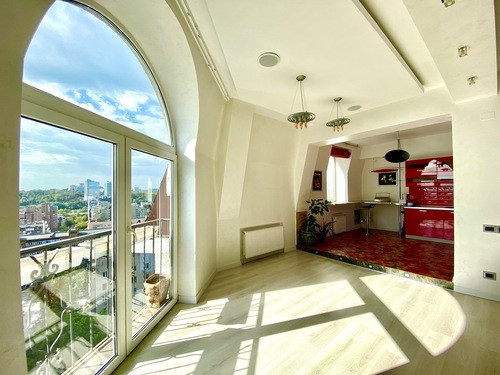 Продажа 2к квартиры в Киеве,  Лабораторная ул., 8 0