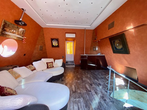 Продажа 2к квартиры в Киеве,  Лабораторная ул., 8 8