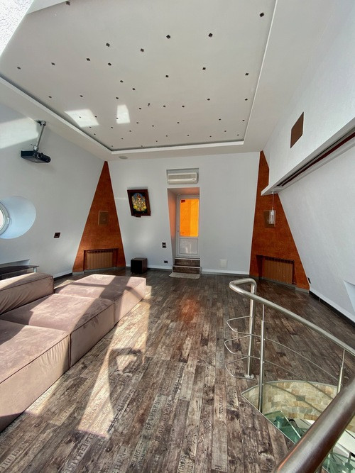 Продажа 2к квартиры в Киеве,  Лабораторная ул., 8 16