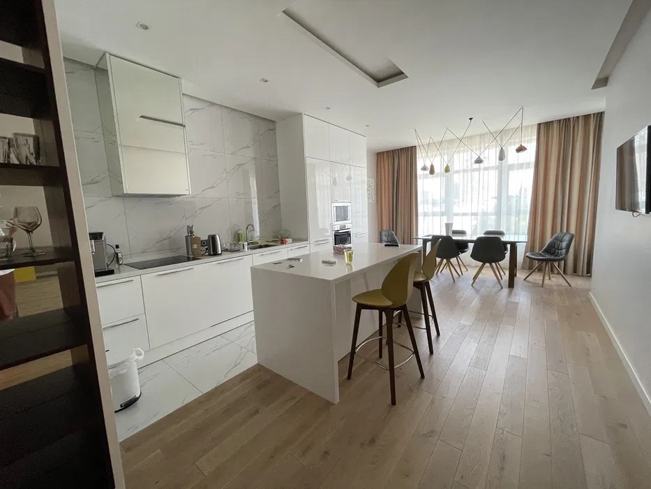 Аренда 3к квартиры в Киеве, ЖК Карнеги Тауер, Кловский спуск, 7 4