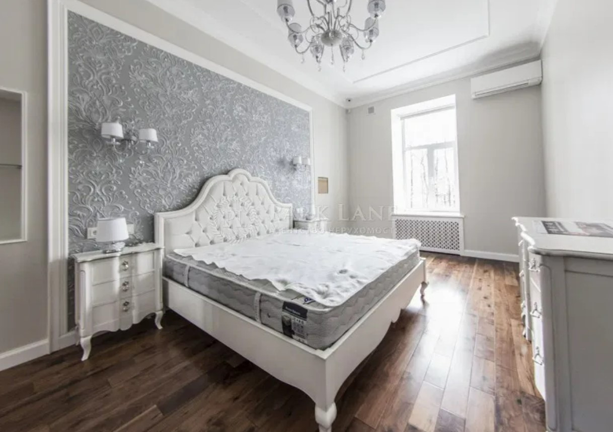 Продажа 4к квартиры в Киеве,  Академика Богомольца ул., 5 7