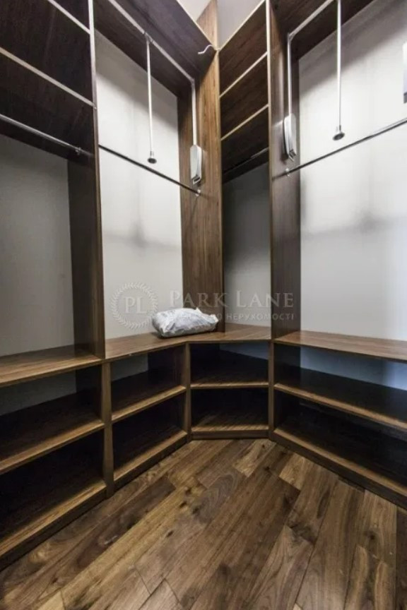 Продажа 4к квартиры в Киеве,  Академика Богомольца ул., 5 8
